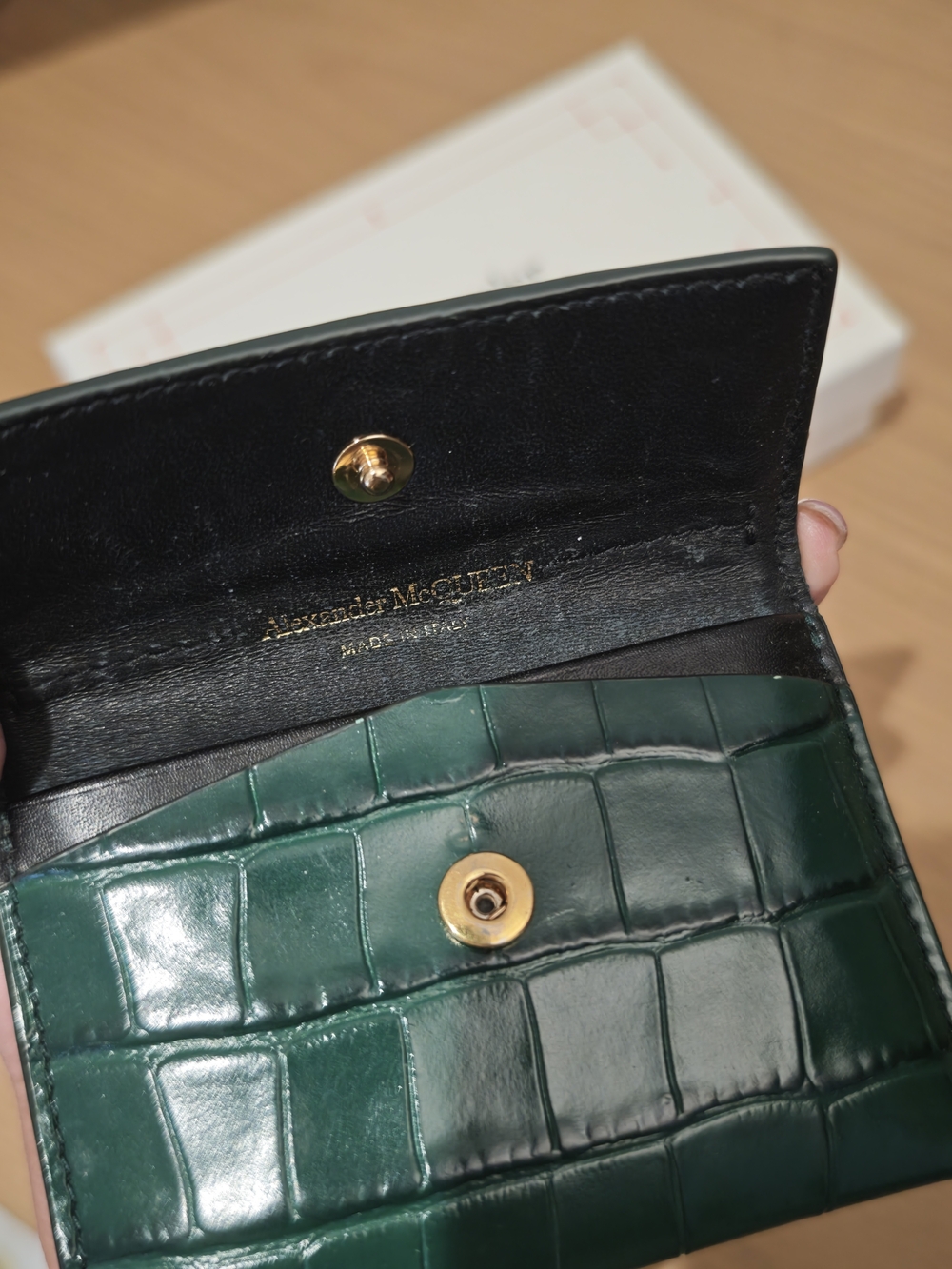Alexander McQueen Green Croc-Embossed Leather Skull Wallet - Picture 4 of 6